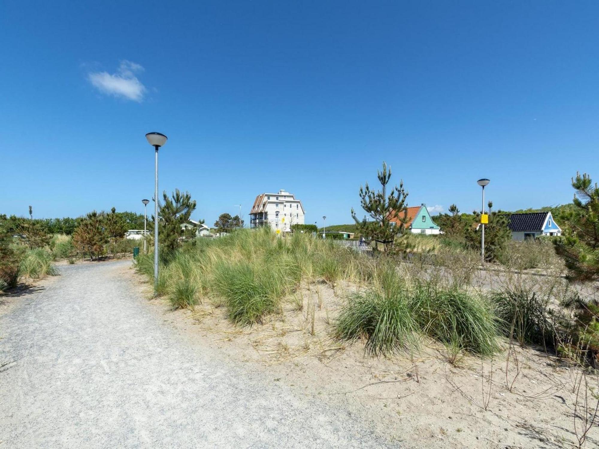 Beachside Apartment At Foot Of Dunes 卡兰茨奥赫 外观 照片