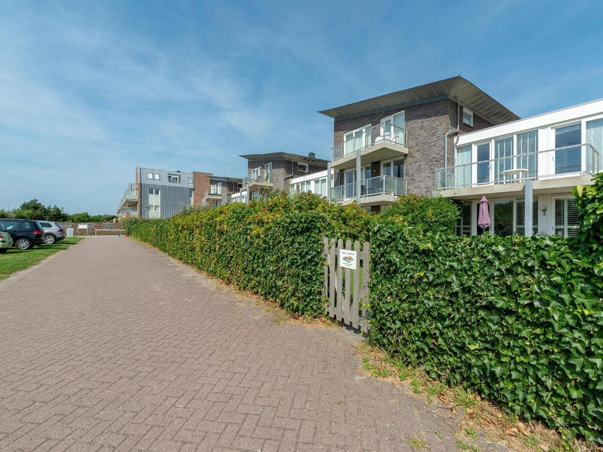 Beachside Apartment At Foot Of Dunes 卡兰茨奥赫 外观 照片