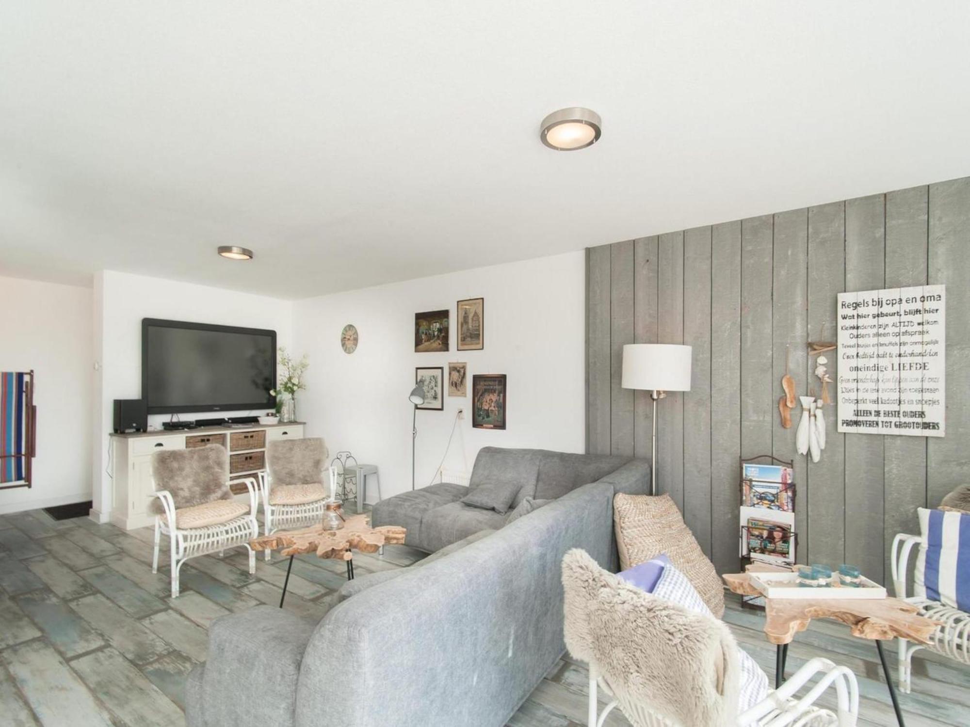 Beachside Apartment At Foot Of Dunes 卡兰茨奥赫 外观 照片