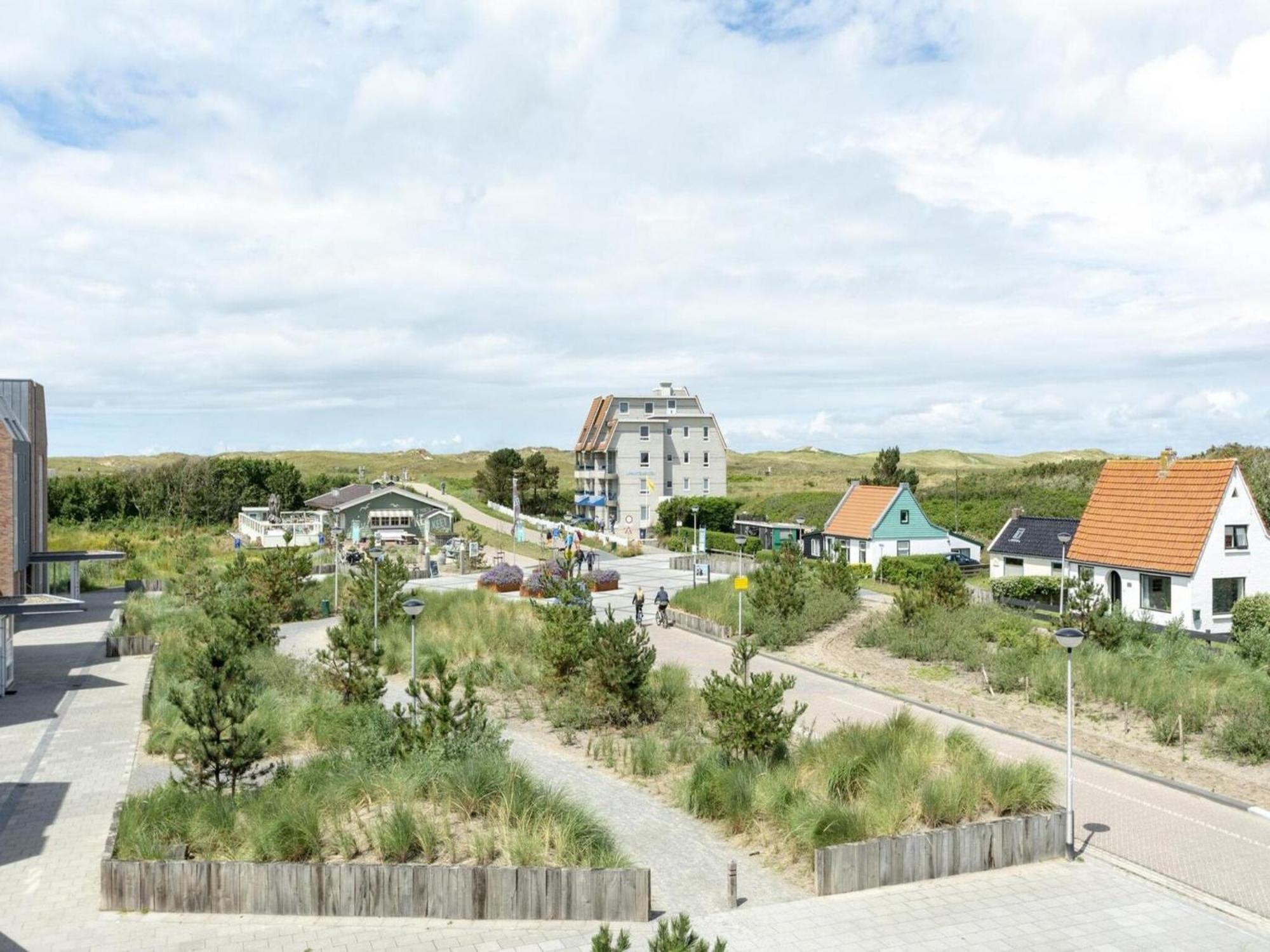 Beachside Apartment At Foot Of Dunes 卡兰茨奥赫 外观 照片
